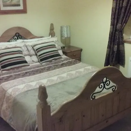 Гостевой дом Kilfearagh House Листоуэл